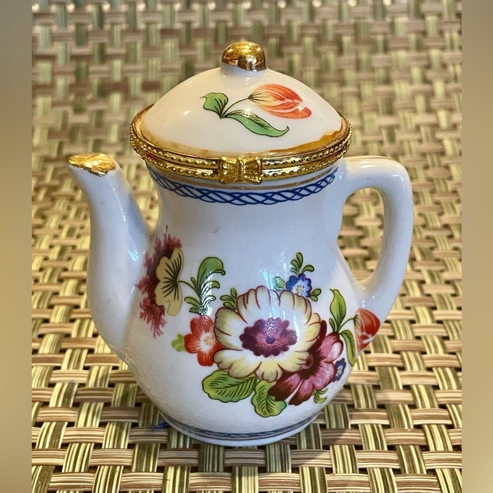 Vintage Cottage Teapot Floral Painted Porcelain Hinged Pill / Rings Trinket box